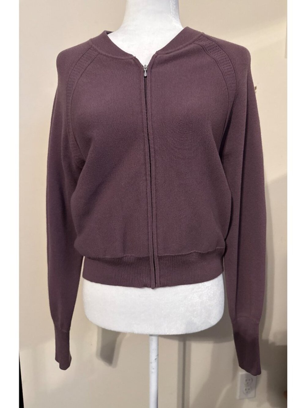Athleta Sweater Zip Top Dusty Mauve Athletic Rib Knit Crew Neck Casual Travel M